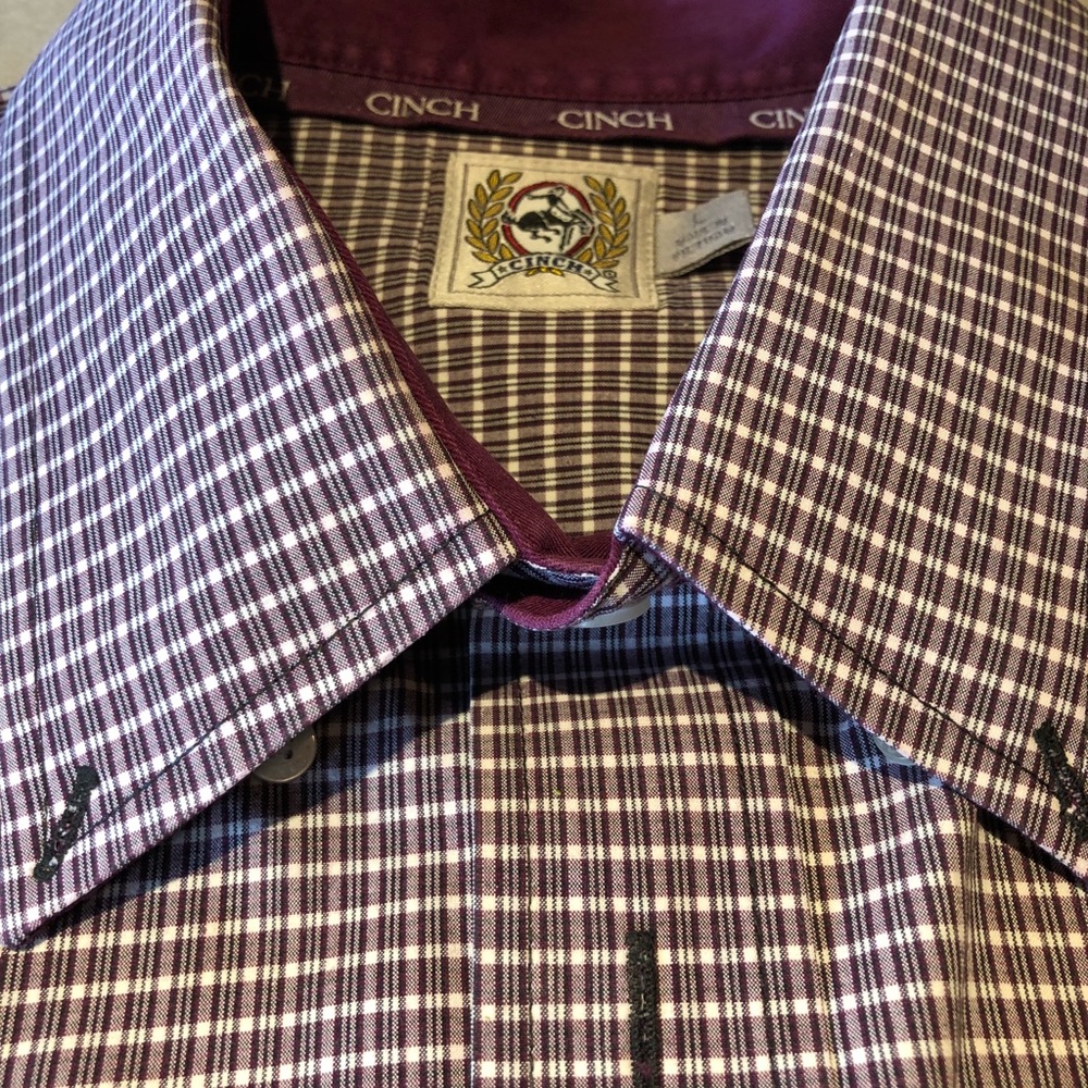 Men’s Cinch shirts worn once!